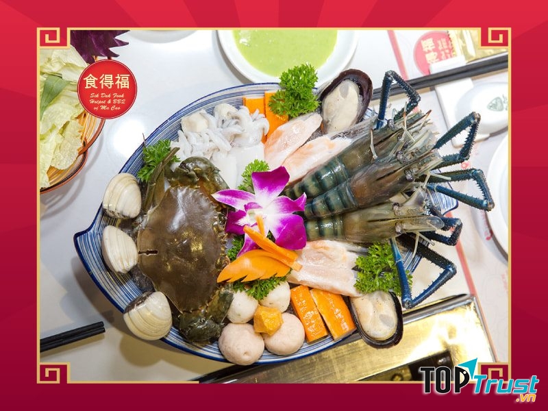 Menu phong phú tại Sik Dak Fook - Hot Pot & BBQ Buffet