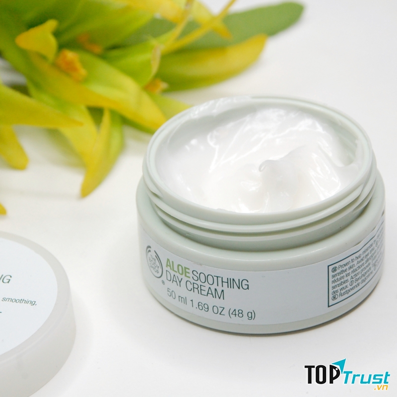 The Body Shop Aloe Soothing Night Cream