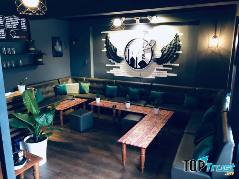 Không gian quán được đơn giản mà lịch sự