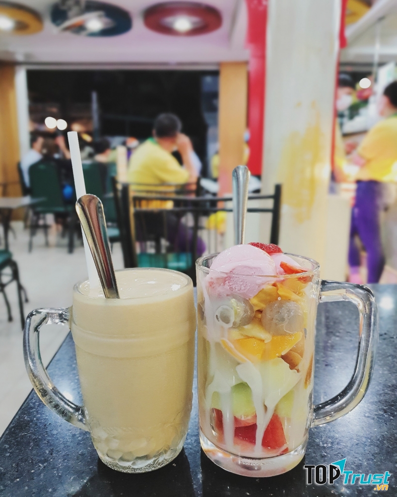 Sinh tố 142 Lý Chính Thắng