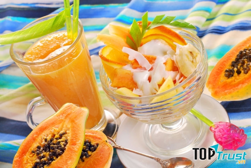 Sinh tố đu đủ, sữa chua, cà chua