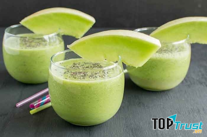 Sinh tố dưa lê, dâu tây