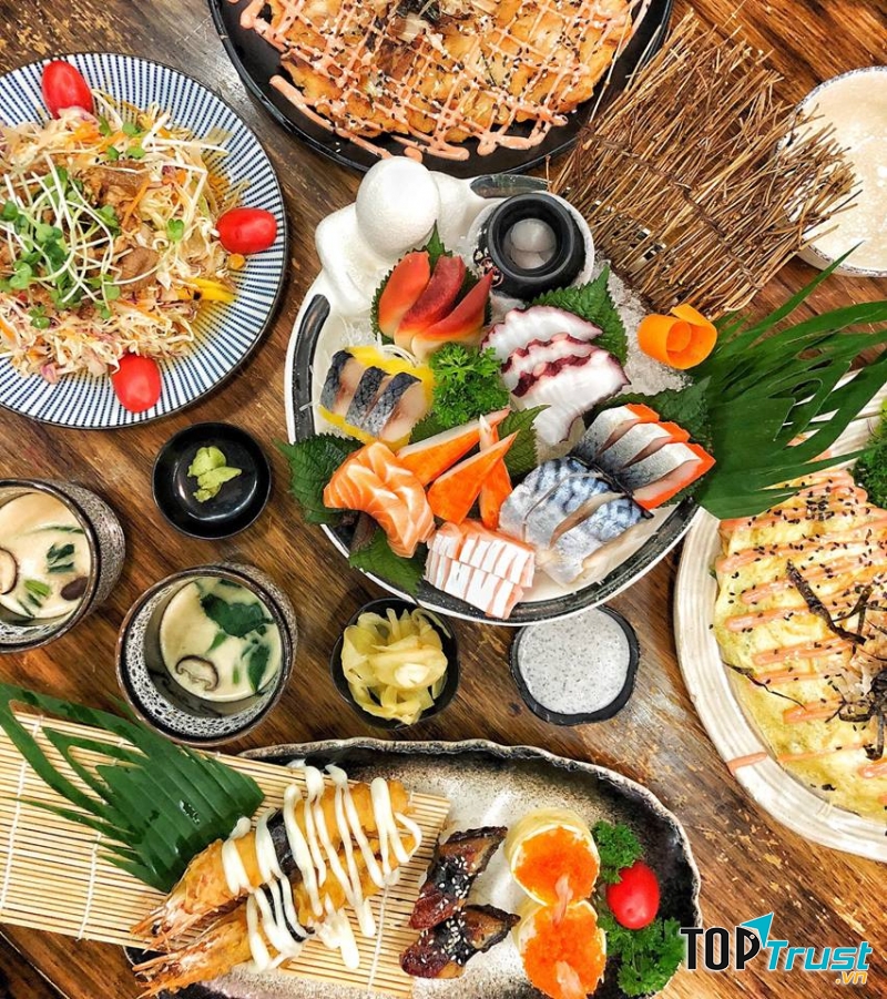 Món ăn tại nhà hàng