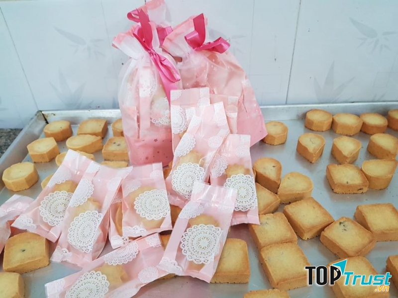 Bên cạnh su kem thì Siu Siu còn có bánh dứa Đài Loan