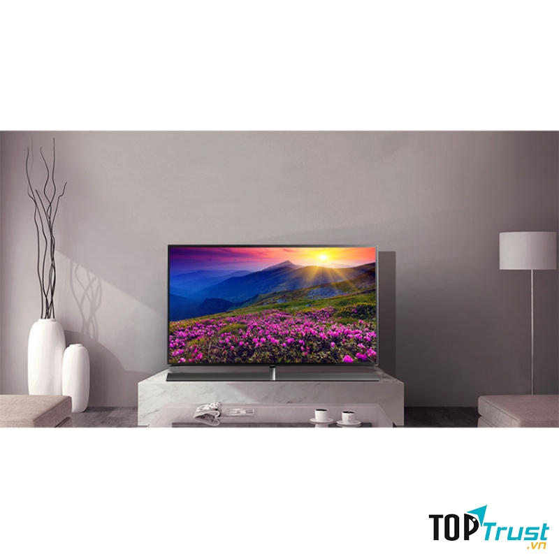 Smart Tivi OLED Panasonic 77 inch TH-77EZ1000V: