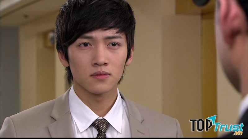 tạo hình của Ji Chang Wook trong Smile Done Hae