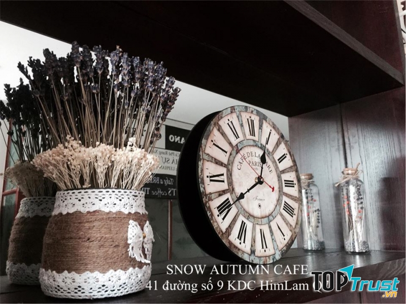 trang trí tại quán