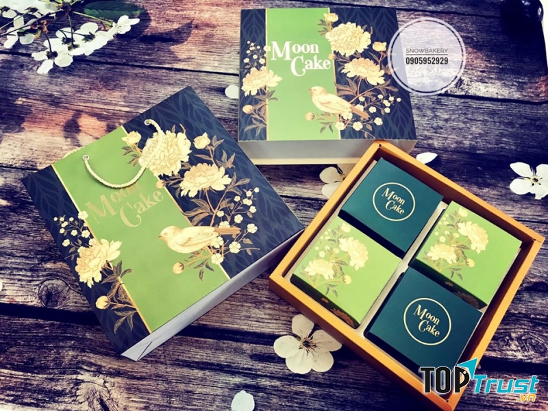 Vỏ hộp sang trọng, lịch sự