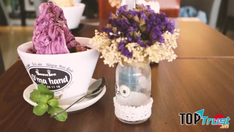 Menu chủ yếu là kem tuyết