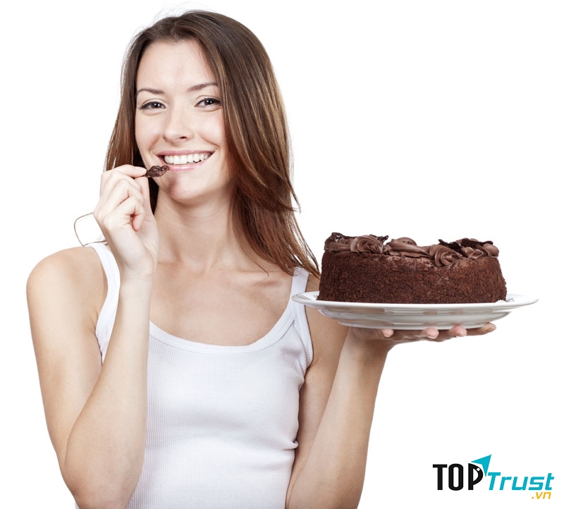 Sô cô la là tác nhân gây ra mụn đầu đen trên mặt bạn