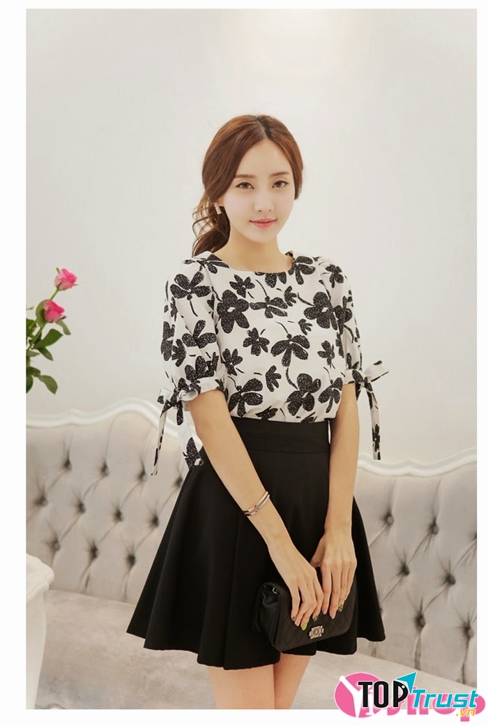 Sơ mi họa tiết thắt nơ tay xinh xắn