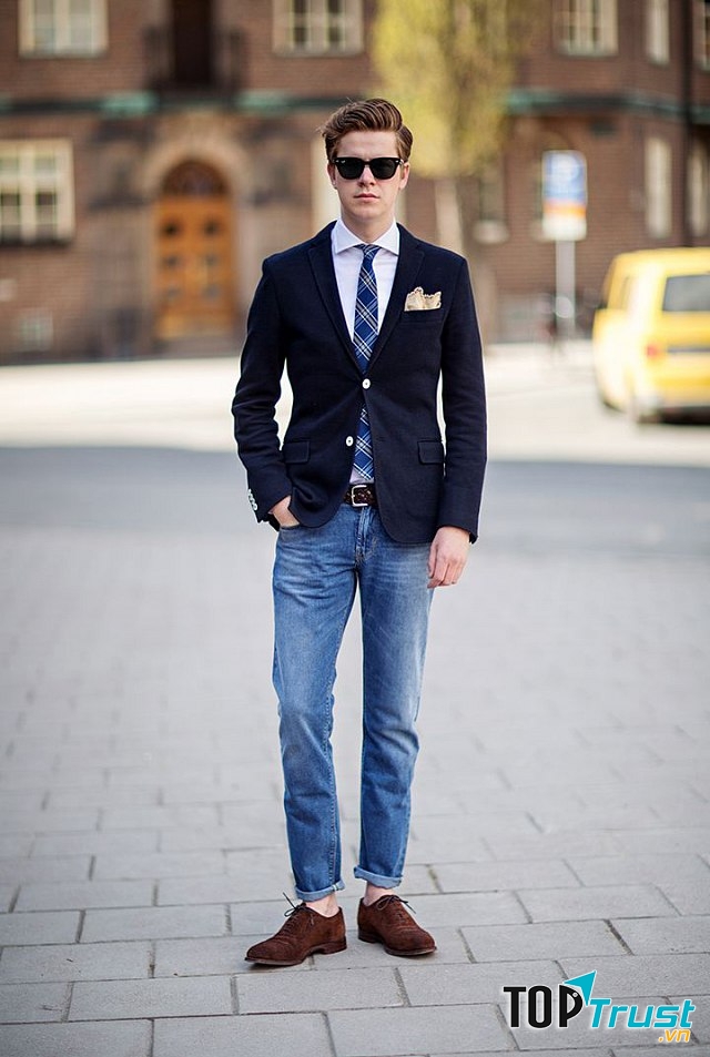 Phối áo vest nam + quần jean + sơ mi ấn tượng