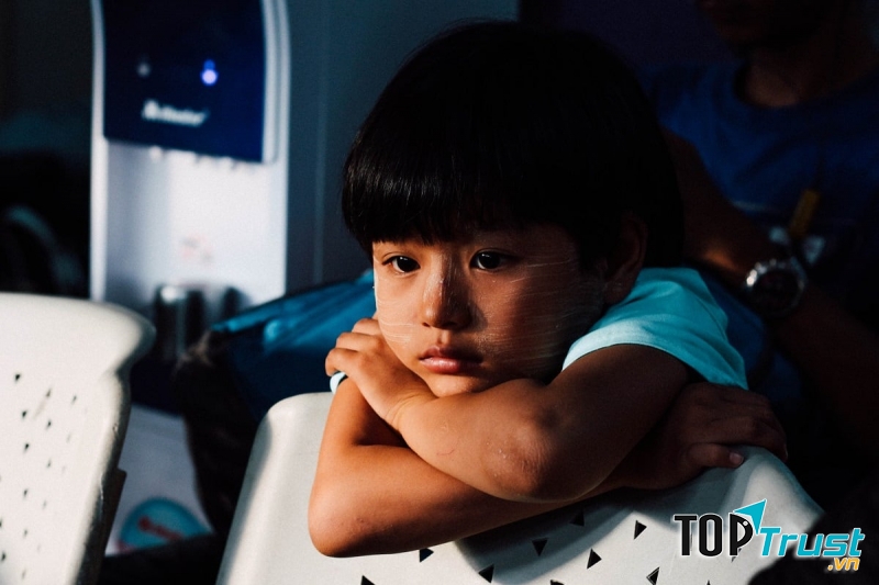 Cha mẹ coi việc so sánh con mình với người khác là điều bình thường, nhưng hậu quả để lại cho con lại thật khôn lường.