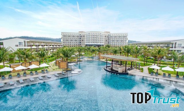 Sol Beach House Phú Quốc