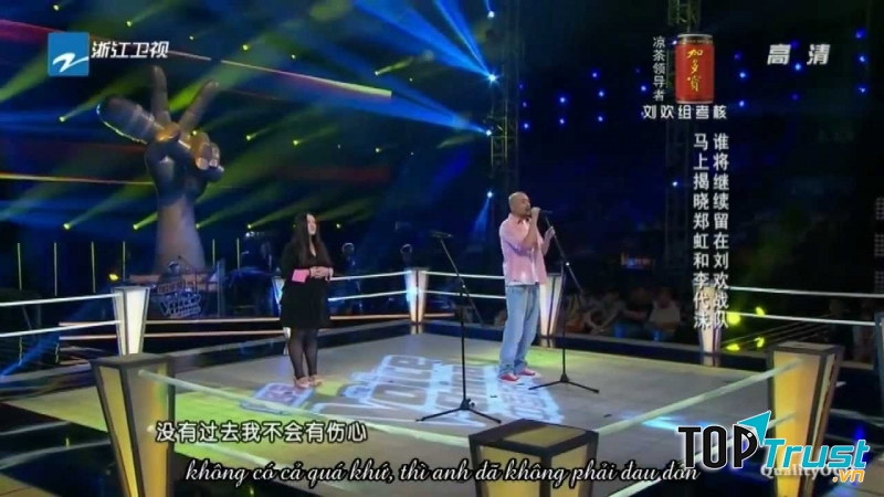 Hình ảnh Trịnh Hồng trong vòng thi đối đầu