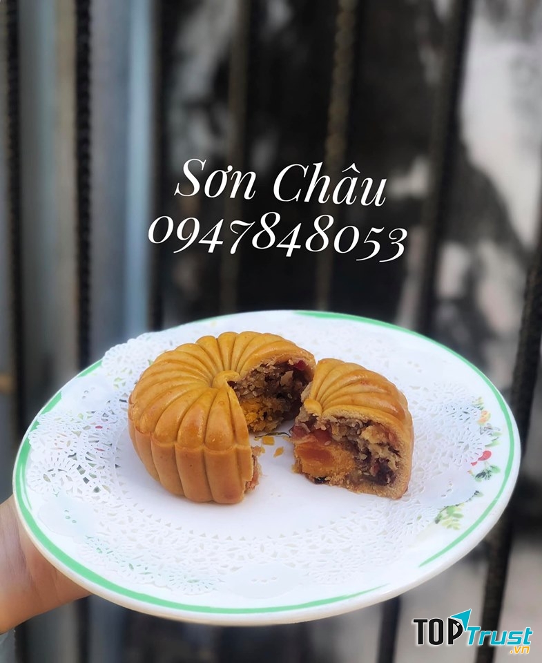 Sơn Châu là địa chỉ bánh ngon không còn xa lạ với người dân khu vực đường Phan Đình Phùng.