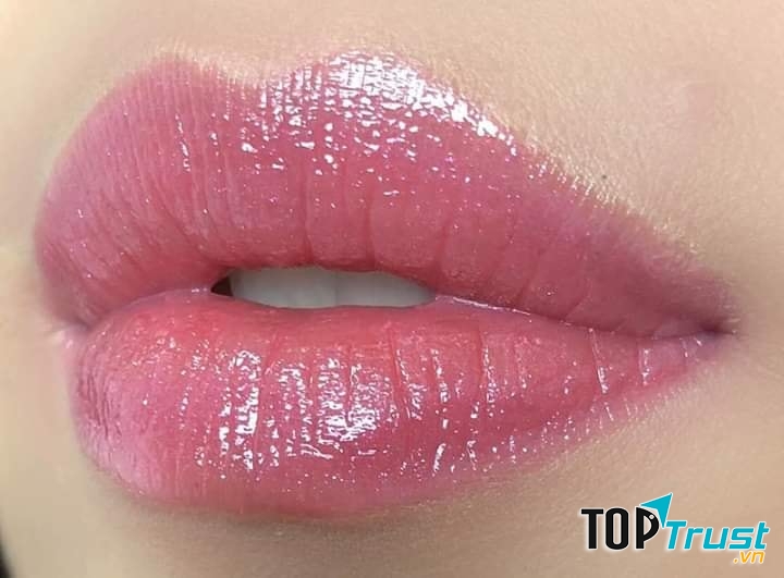 Son Dưỡng Bobbi Brown Lip Balm SPF15