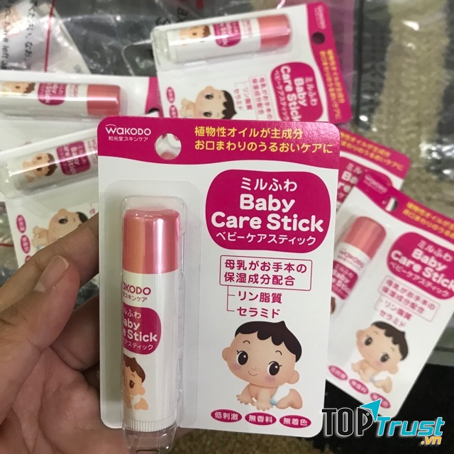 Son dưỡng môi Wakodo