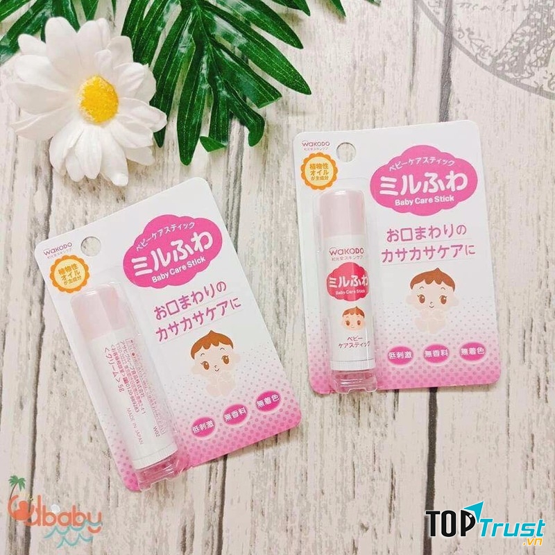 Son dưỡng môi Wakodo