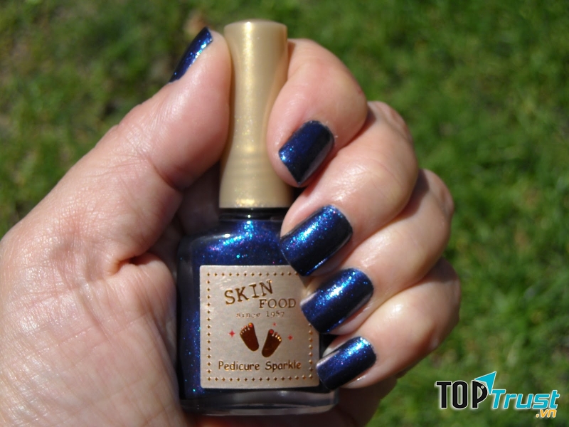Sơn móng tay Skin Food Nail Vita