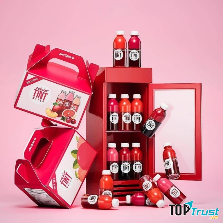 Bạn có nghĩ rằng những chai nước ngọt này là những thỏi son không?