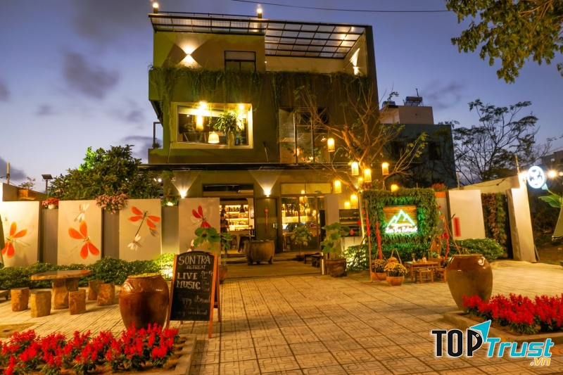 Son Tra Retreat - Garden Lounge & Eatery