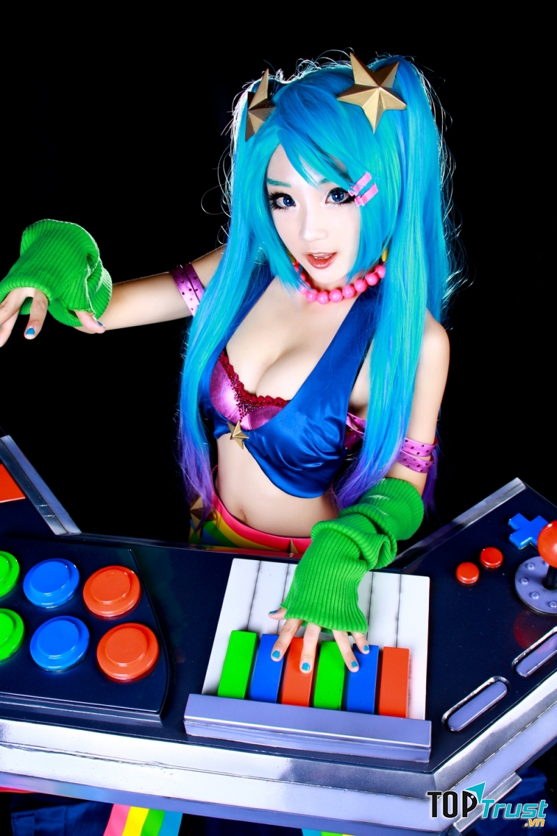 Aza Miyuko cosplay Sona Giả Lập