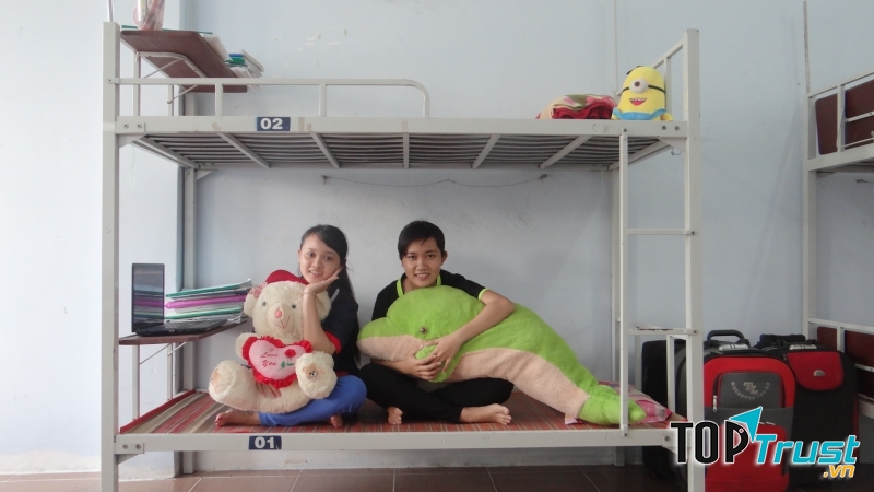 Sống hòa đồng, vui vẻ