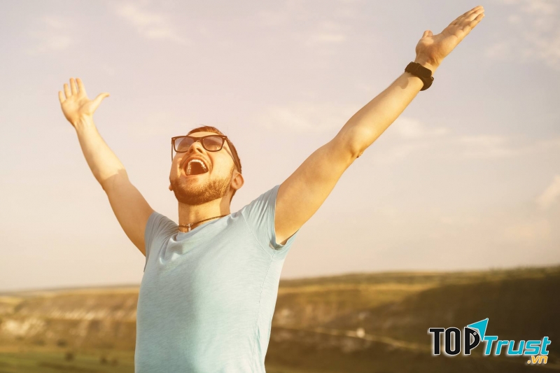 Sống tích cực bằng cách tìm thấy điểm tốt ở người khác