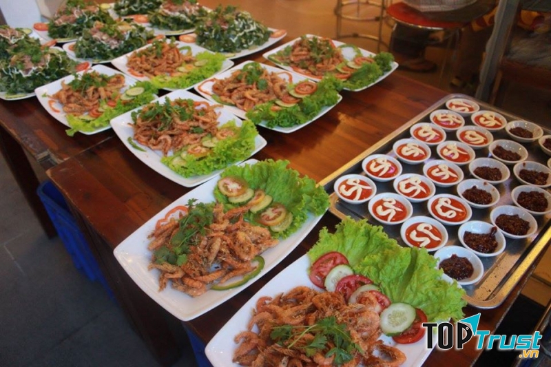 Sophia - Nguyễn Tất Thành