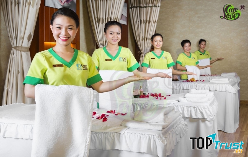 Đội ngũ nhân viên tay nghề giỏi của Care With love