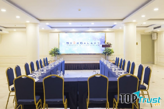 Star galaxy theater & convention