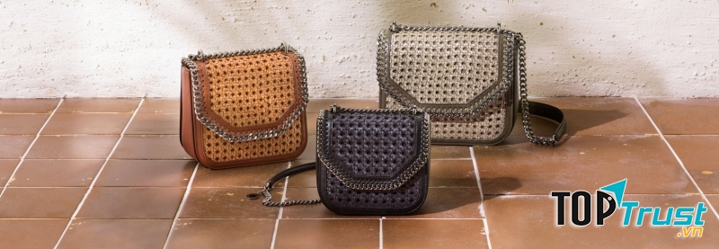 Một số dòng sản phẩm túi cho phụ nữ của Stella Mccartney.