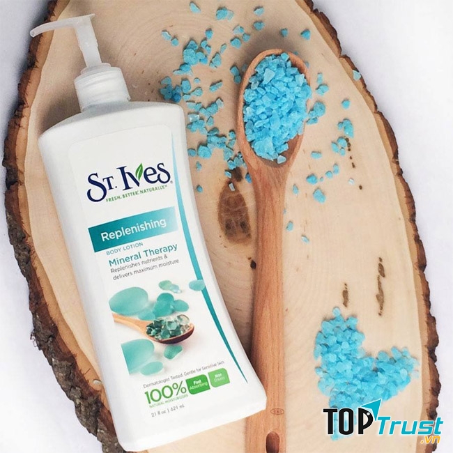 St.Ives Body Lotion