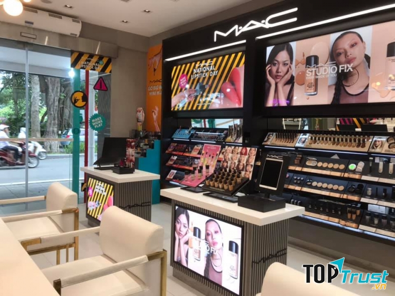 Store M.A.C 48 Lê Thái Tổ - Hà Nội