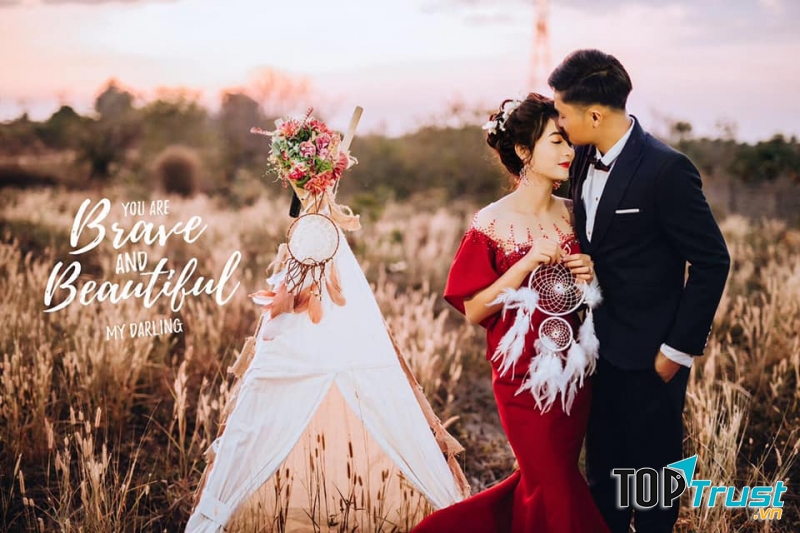 Studio Áo Cưới Nam Huyền.