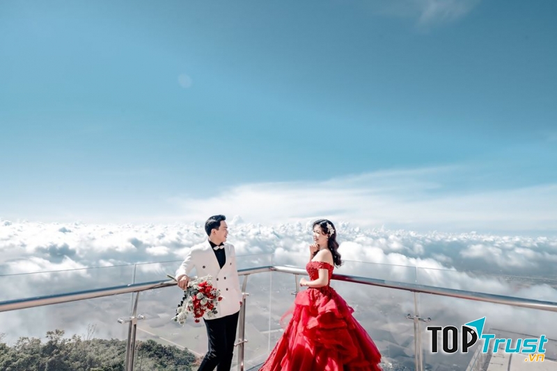 Studio-Áo cưới Thiên Khôn