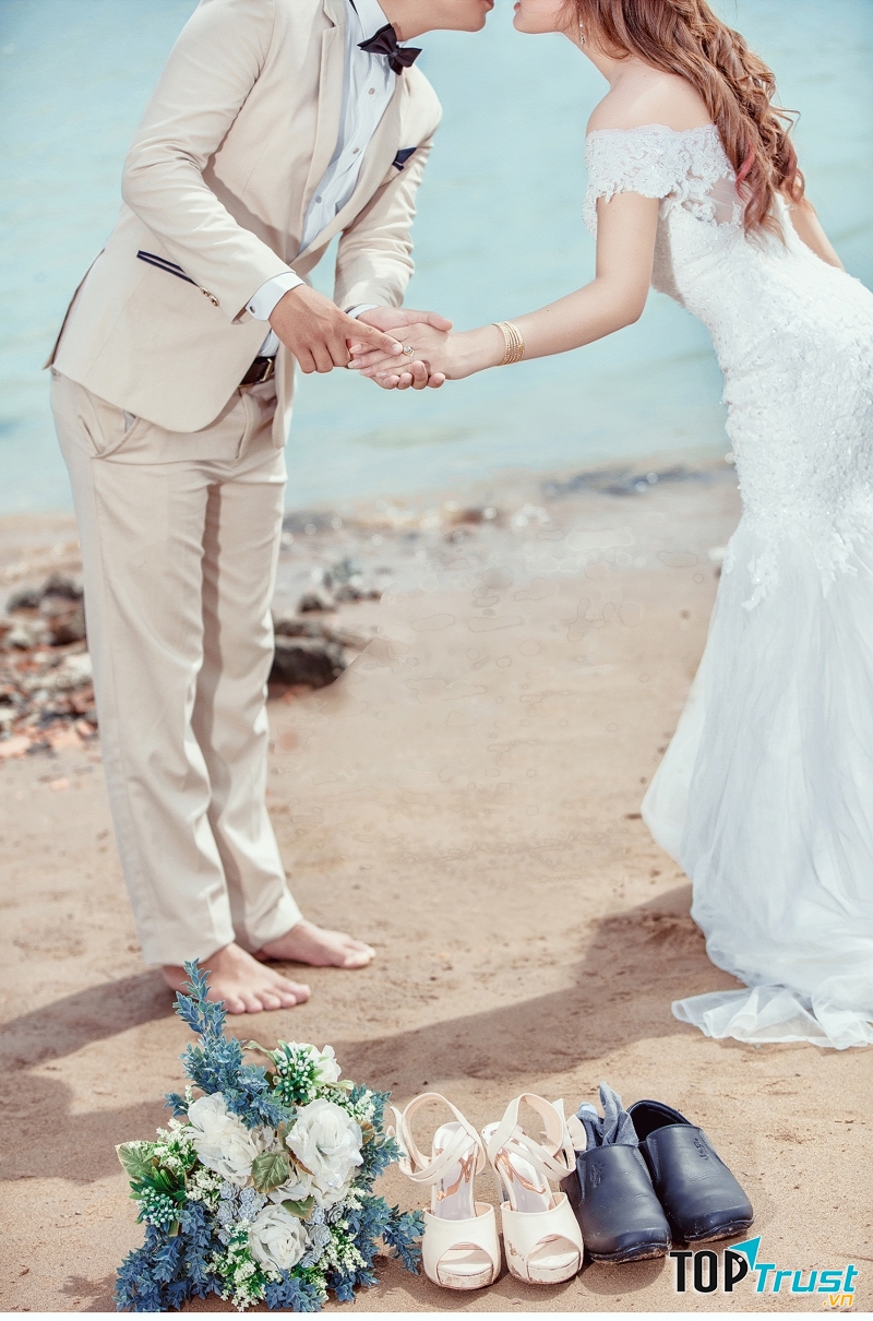 Studio Bridal's Khang