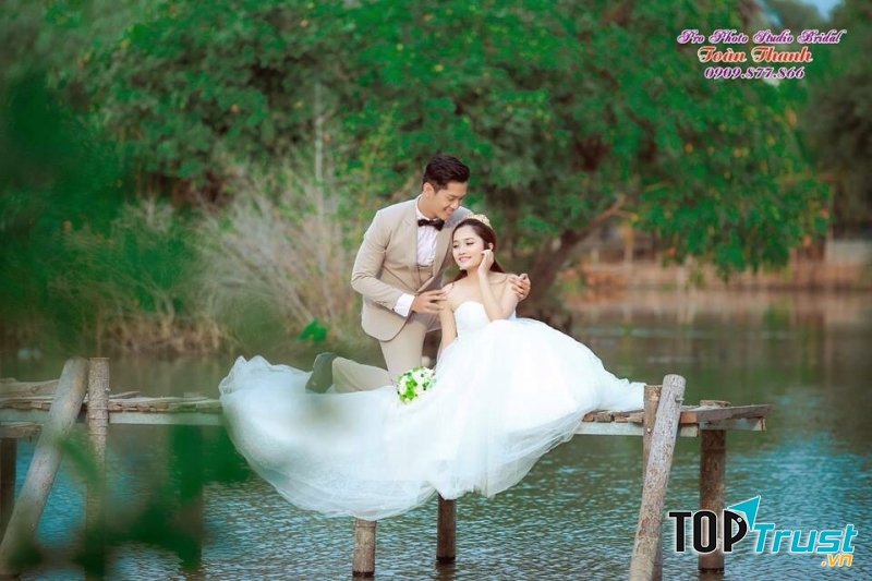 Studio Toàn Thanh