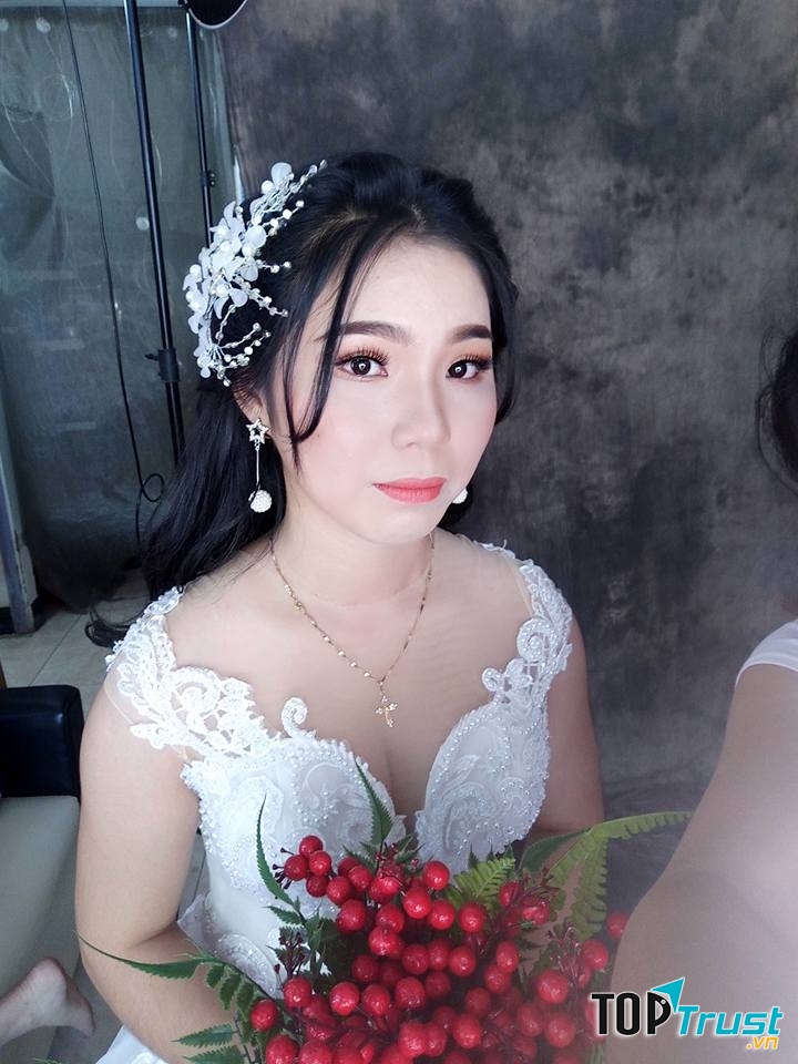 Thi Le Make Up (Studio Xuân Hoài)