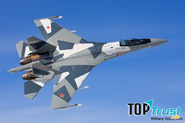 Su-35 là máy bay chiến đấu thế hệ 4+