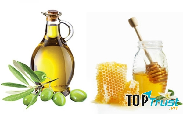Sử dụng dầu olive và mật ong