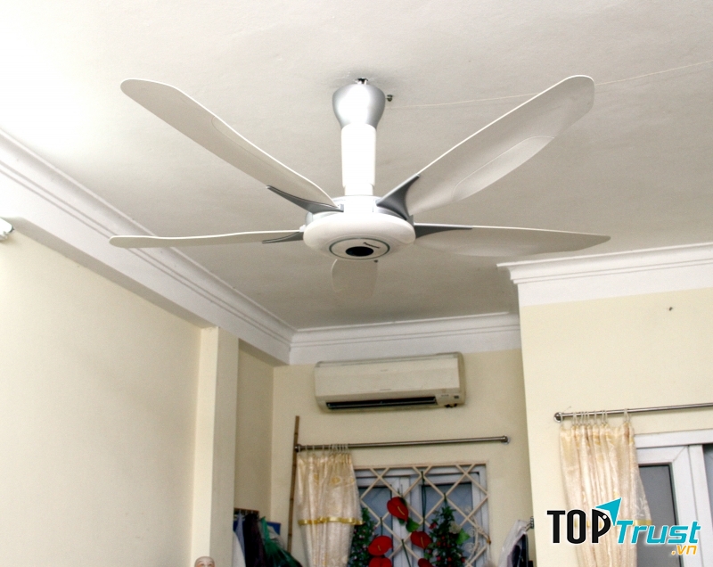 Sử dụng điều hòa kết hợp với quạt điện