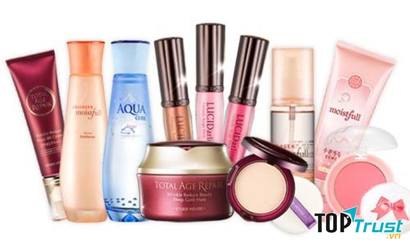 Sử dụng đồ trang điểm chứa nhiều chất độc hại