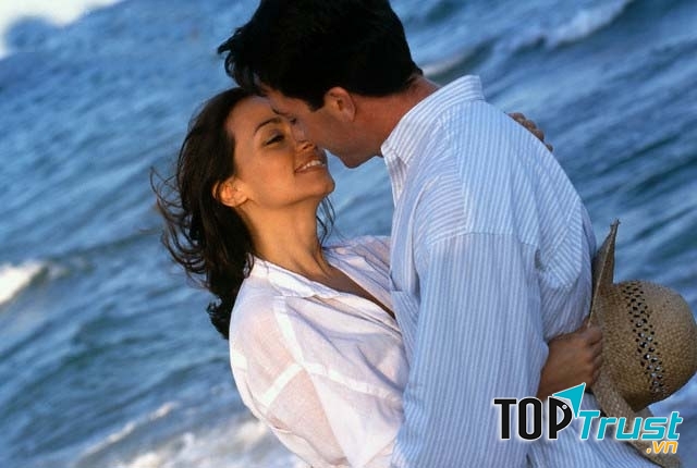 Hôn giúp giảm cân