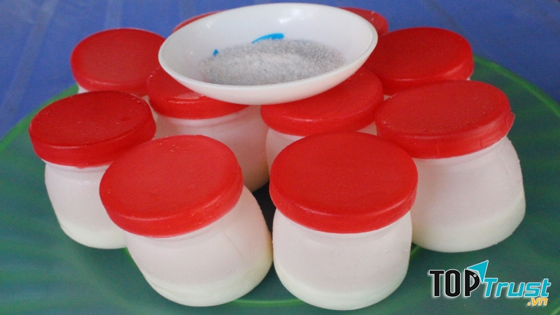 Sữa chua chấm muối