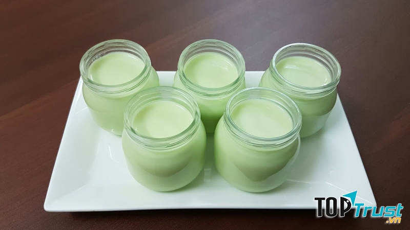 Sữa chua lá dứa