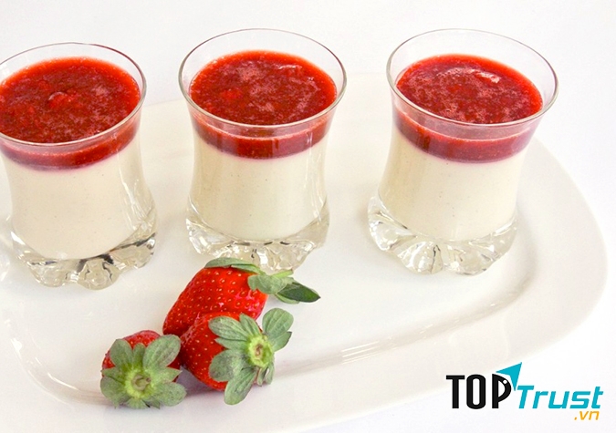 Sữa chua mứt dâu