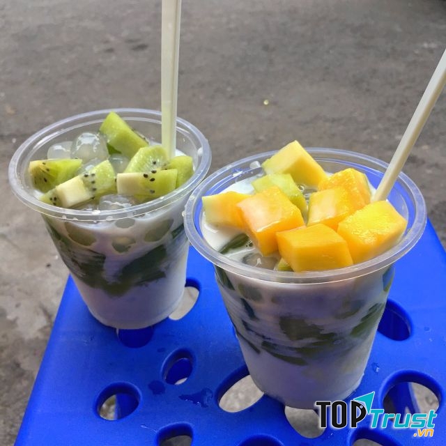 Sữa chua thạch lá nếp