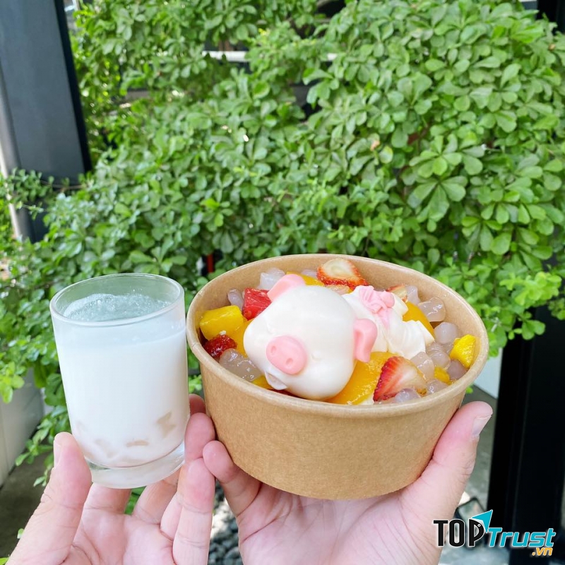 Sữa chua trân châu cốt dừa Hạ Long